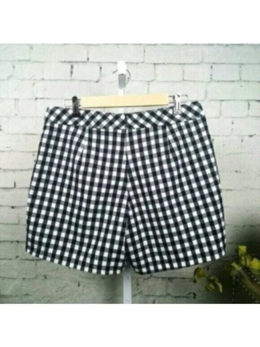 For the Republic Floral Embroidered Gingham High-rise Shorts Black Size 10 - Picture 3 of 5
